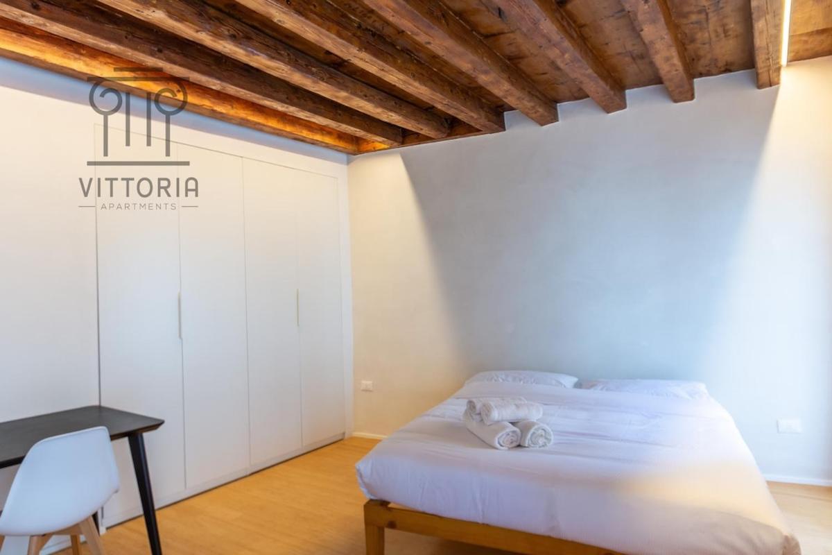 Vittoria Fogazzaro Appartamento *